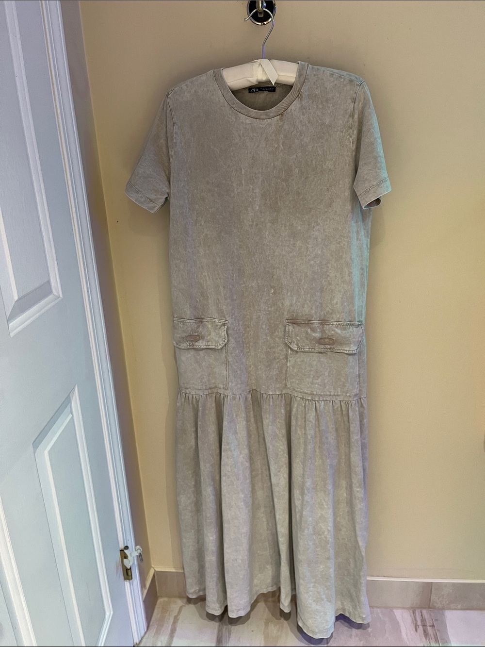 Zara Washed Light Gray Short-Sleeve Maxi Dress
